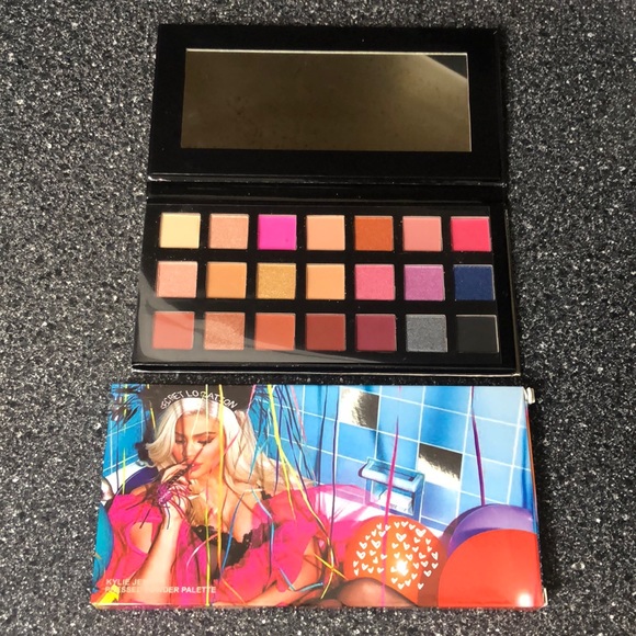 Kylie Cosmetics Other - Kylie Jenner Cosmetics Sipping Pretty 21st Birthday Eyeshadow Palette Au…